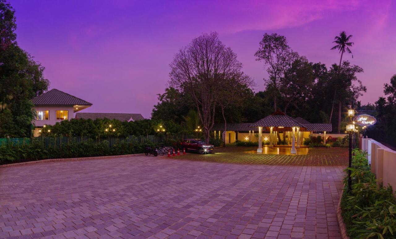 Cyrus Resort Alappuzha Exterior foto